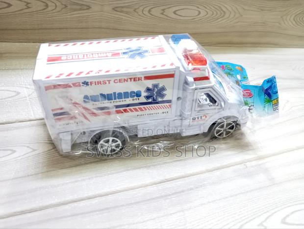 Toy Ambulance - thumbnail 2