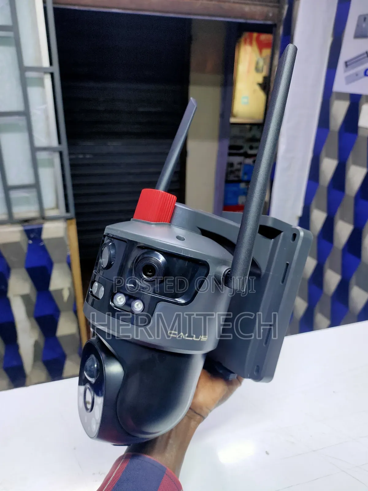 3 Lens 4g Solar PTZ CCTV Surveillance Cameras Outdoor