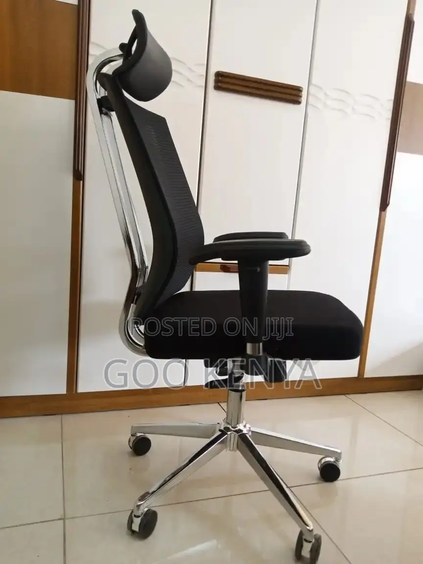 Office Chair ; Orthopedic Mesh-Back Office Seat