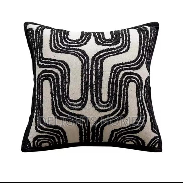 Throw Pillow Covers_nje - thumbnail 2