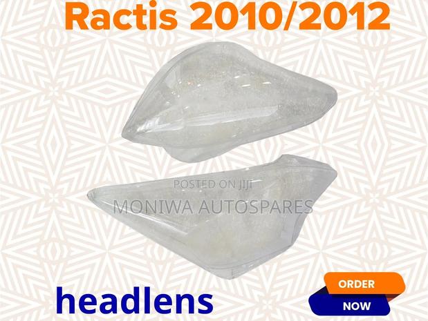 Headlens Toyota Ractis 2010-2012
