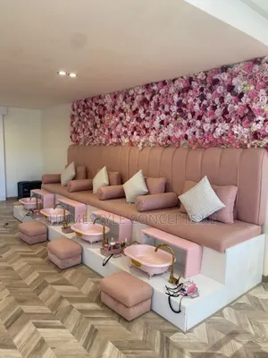 Modern Salon Spa Nail Bar Beauty Shop Design