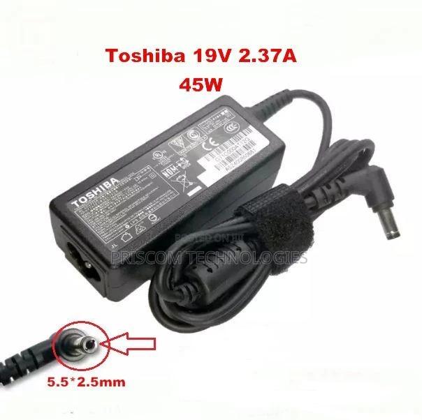 Toshiba 19v 2.37a Laptop Charger - main view