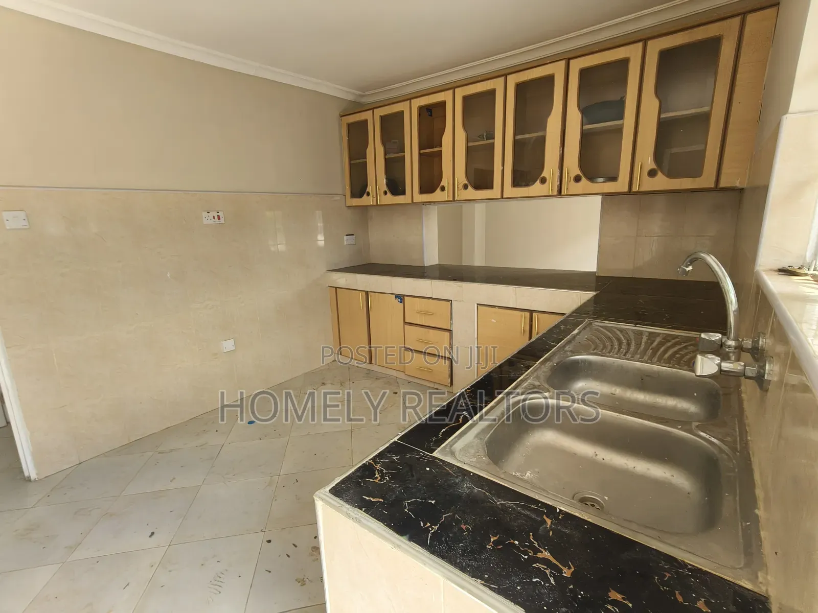 3bdrm Bungalow in Maragara Road, Ngong for sale