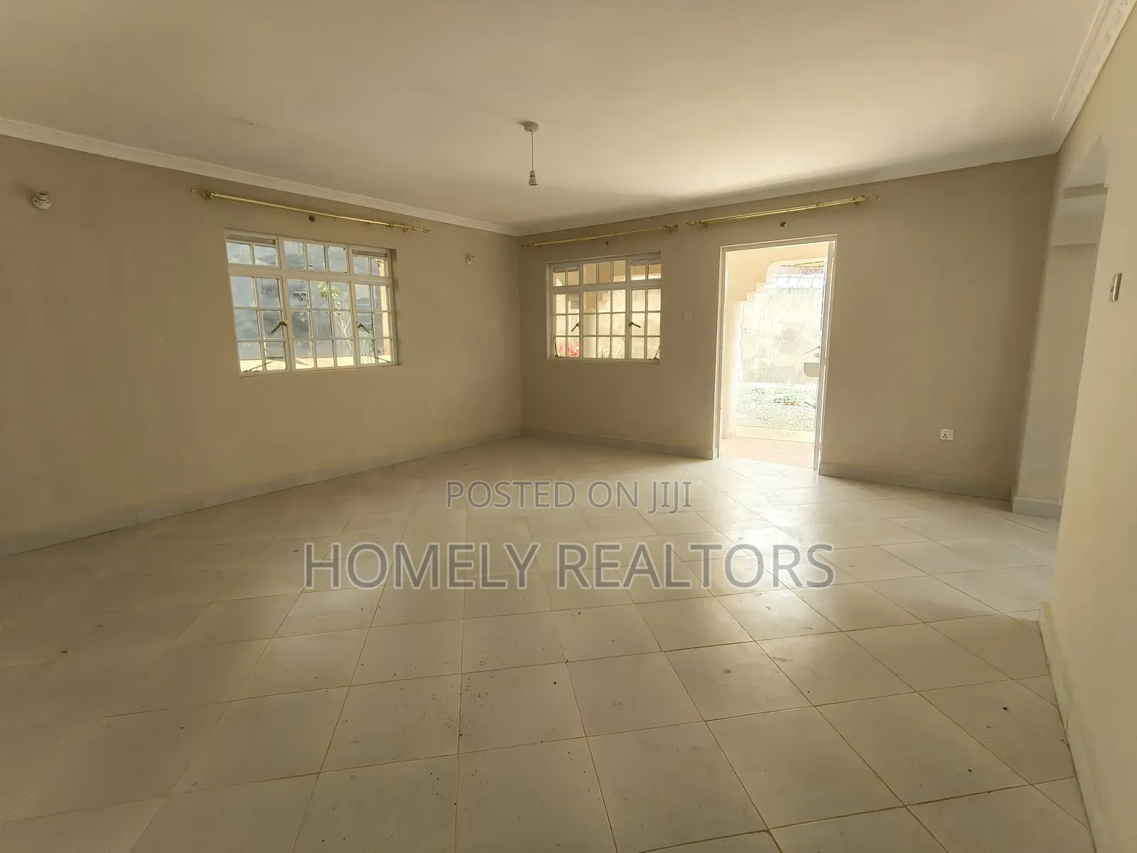 3bdrm Bungalow in Maragara Road, Ngong for sale