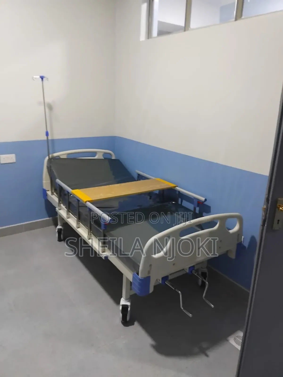 Ddouble Crank Bed With Mattress