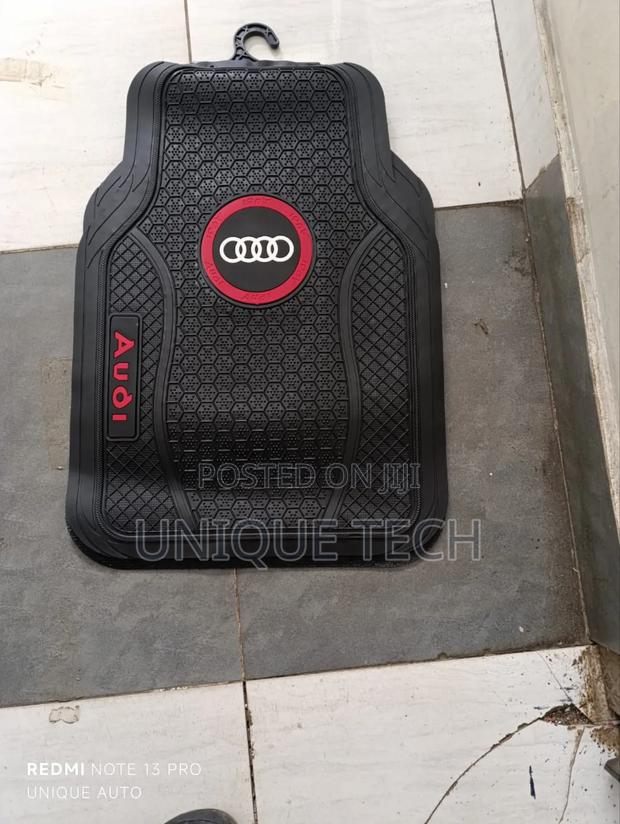 Branded Audi Floor Mats – High Grip Rubber, Classy Look