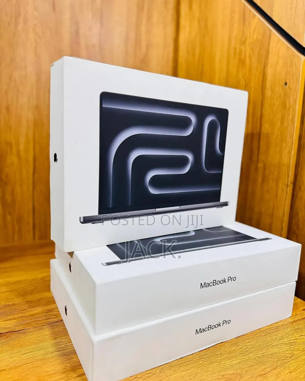 New Apple MacBook Pro 2024 M4 Pro 16-Inch 48GB Apple M4 SSD 512GB