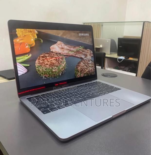 Laptop Apple MacBook Pro 2019 16GB Intel Core i7 SSD 512GB - thumbnail 2