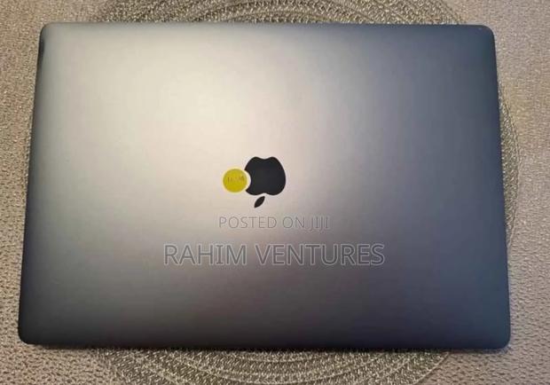 Laptop Apple MacBook Pro 2019 16GB Intel Core i7 SSD 512GB - thumbnail 3