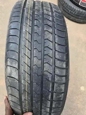 235/55r18 Vinmax Tyre