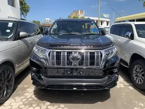 New Toyota Land Cruiser Prado 2.8 2019 Matt Black