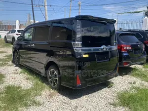 Toyota Voxy 2018 Matt Black