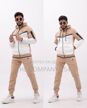 Authentic Nike Tech Fleece Designer Unisex Tracksuits - thumbnail 2
