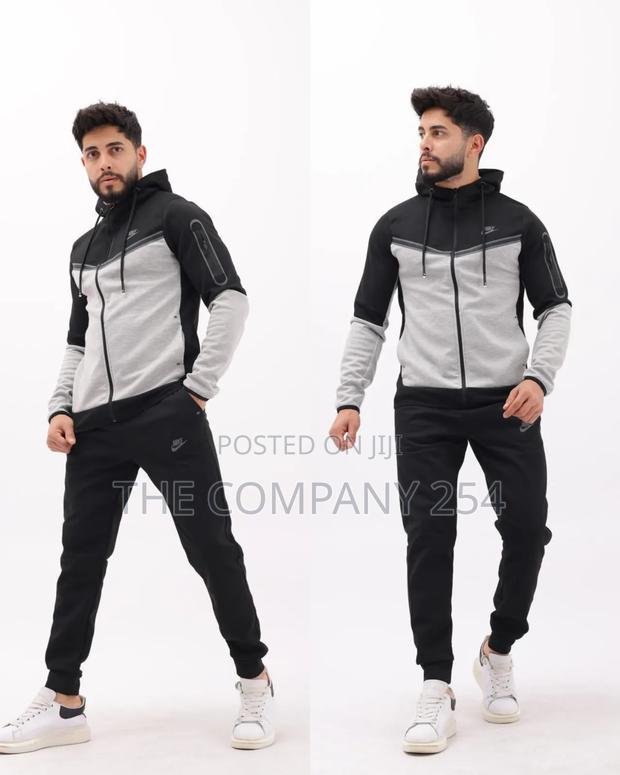 Authentic Nike Tech Fleece Designer Unisex Tracksuits - thumbnail 7