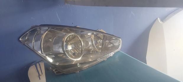Toyota Caldina Zenon Headlights Right and Left - thumbnail 2