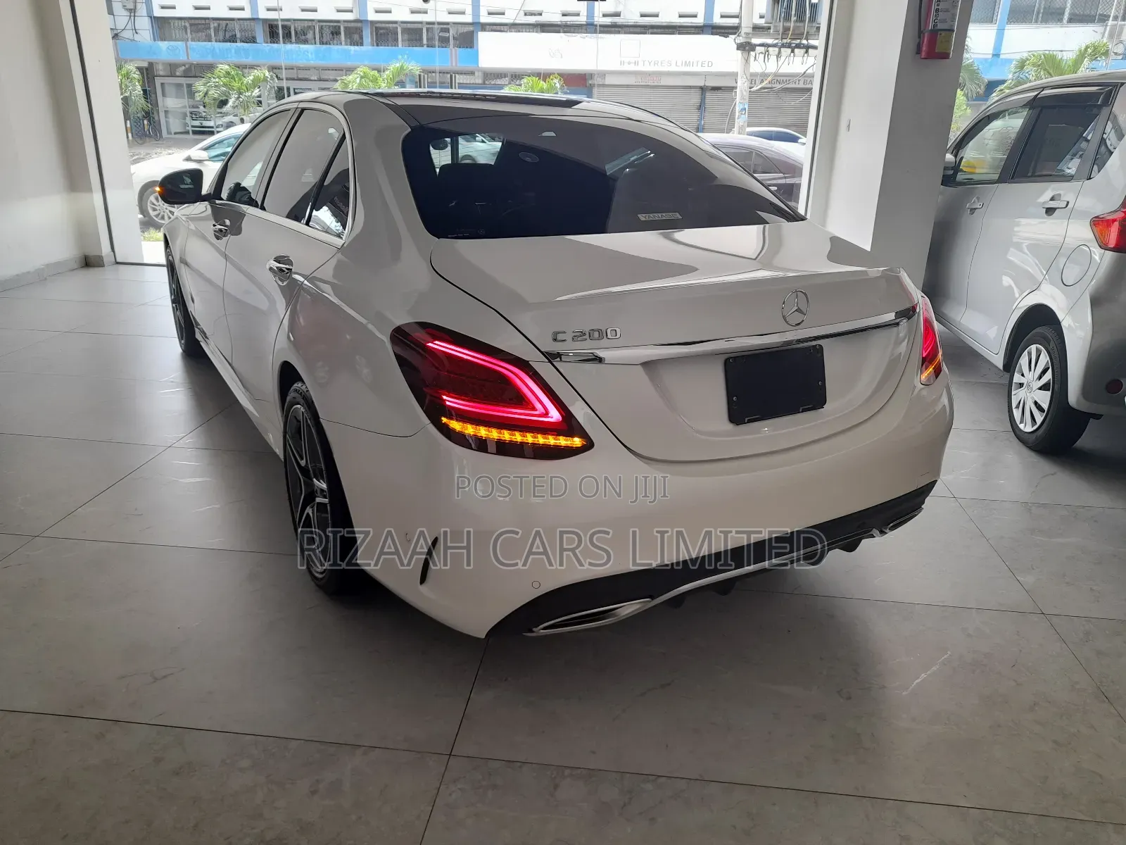Mercedes-Benz C200 2019 White