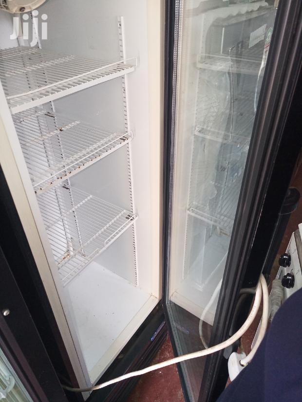 Display Fridge - thumbnail 2