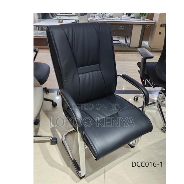 Office Chair :Comfortable Boardroom Office Seating