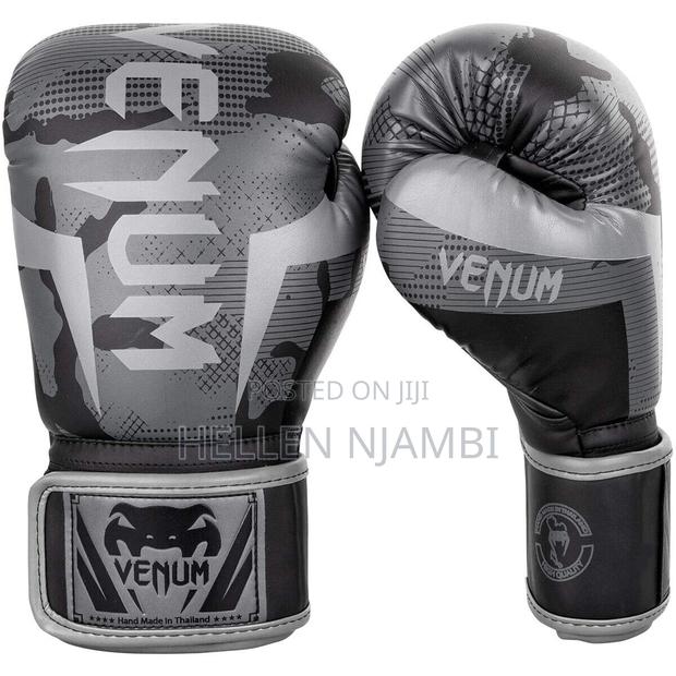 High Quality 14oz Boxing Gloves - main view