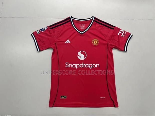 Man U Jersey - thumbnail 2