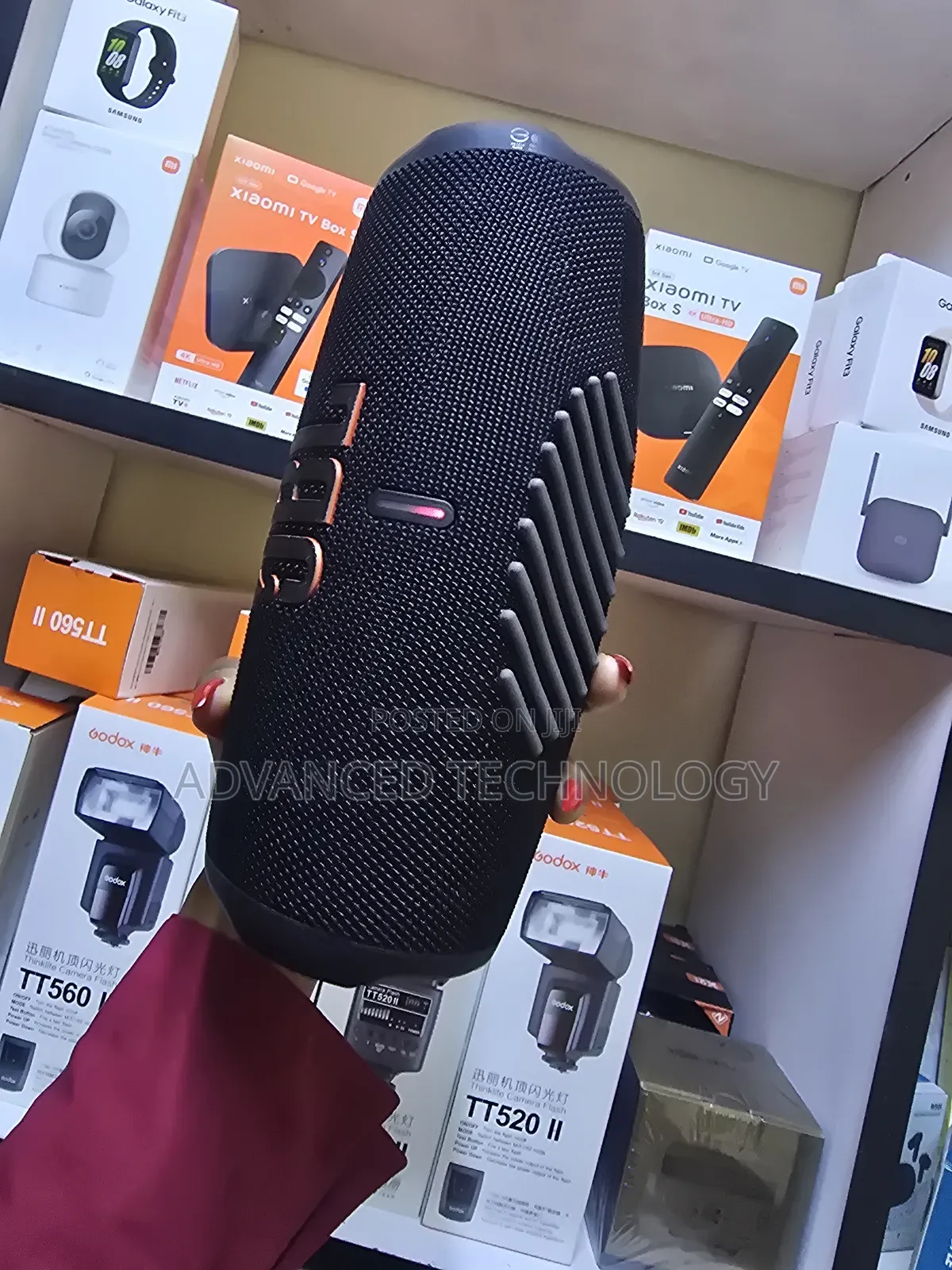 Used JBL Charge 5 Portable Speaker