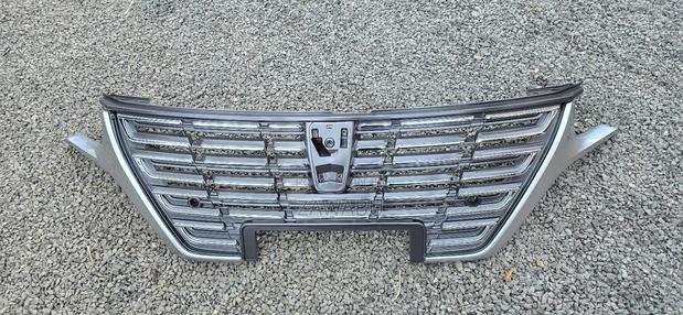 Grill Toyota Premio 16-21 Chrome
