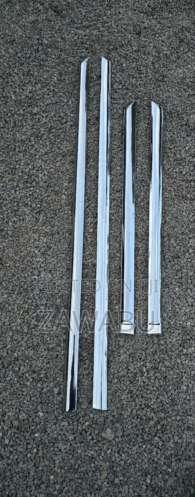 Body Chrome Moulding Premio 260/265