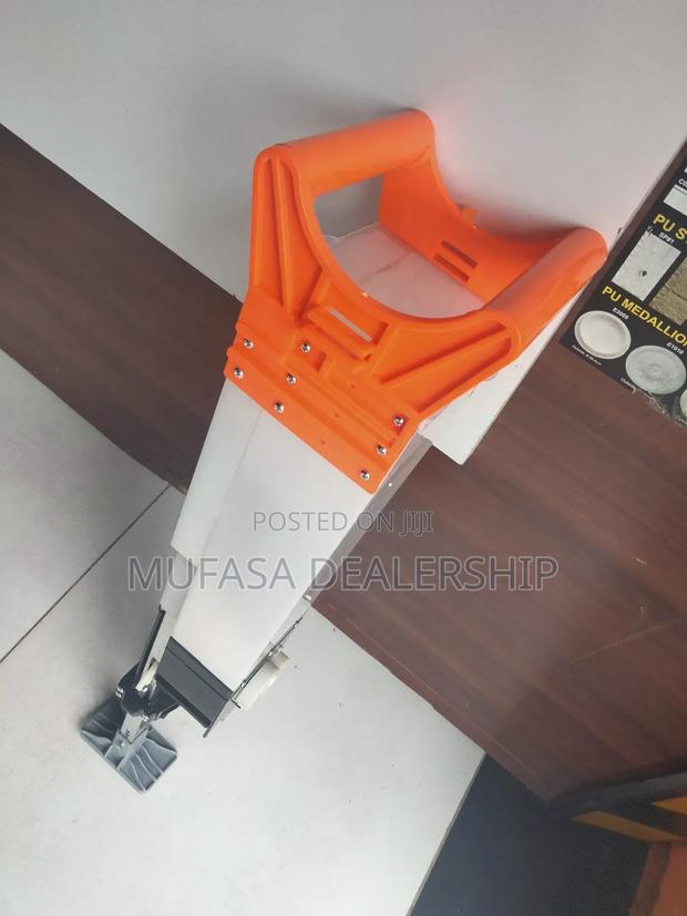 Manual Hand Jab Seeder - main view