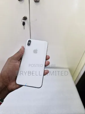 Apple iPhone XS Max 64 GB White