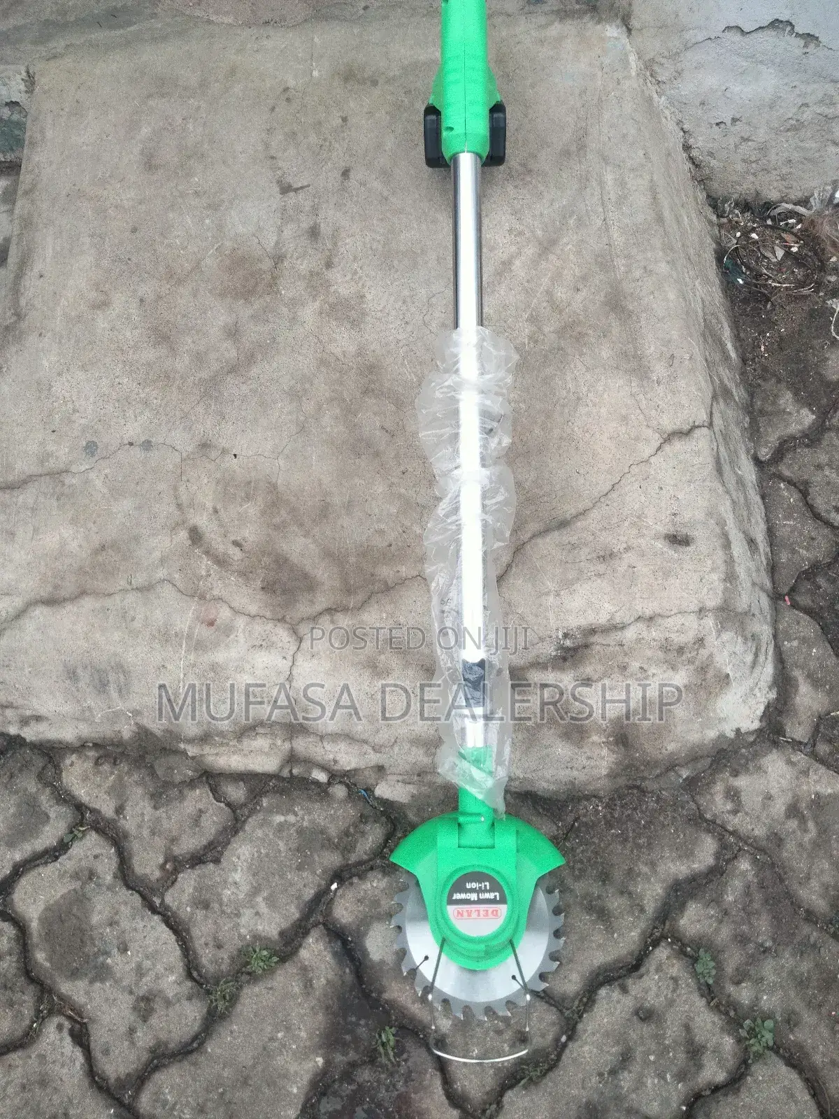 Easy Domestic-Use Lawn Mower Grass Cutter