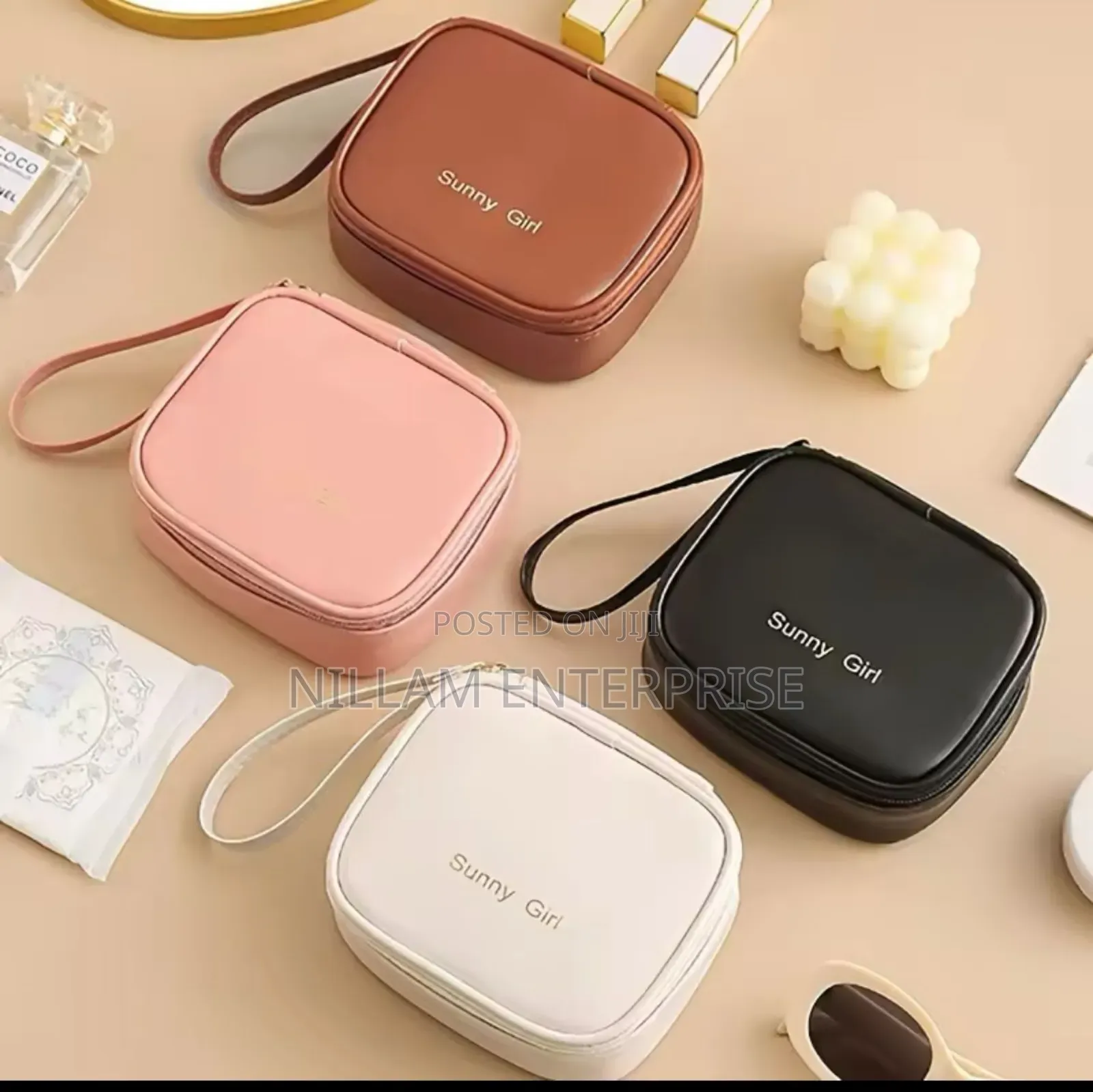 Waterproof Pad Pouch