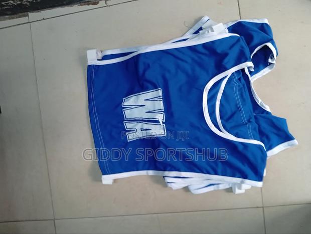 Netball Bibs Set of 7 (Blue) - thumbnail 3