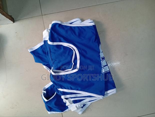 Netball Bibs Set of 7 (Blue) - thumbnail 4