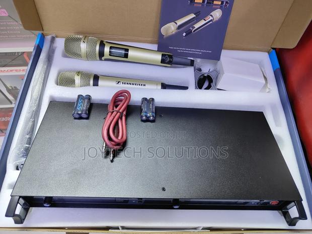 Reliable Senheiser SKM 9000 Wireless Microphone. (Germany). - thumbnail 3