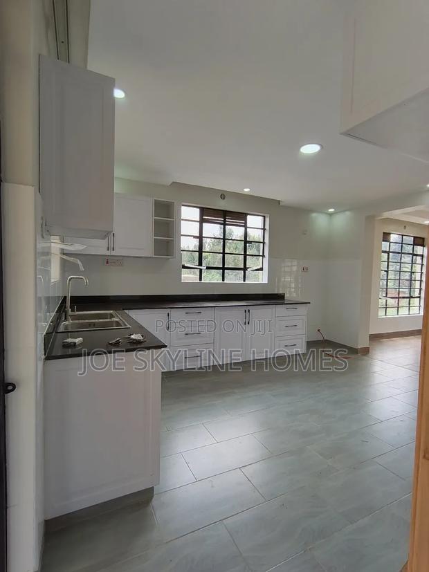 5bdrm Mansion in Ruaka for rent - thumbnail 8