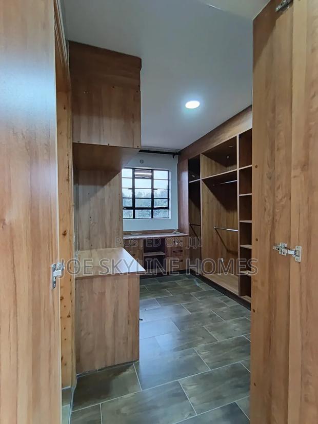 5bdrm Mansion in Ruaka for rent - thumbnail 16