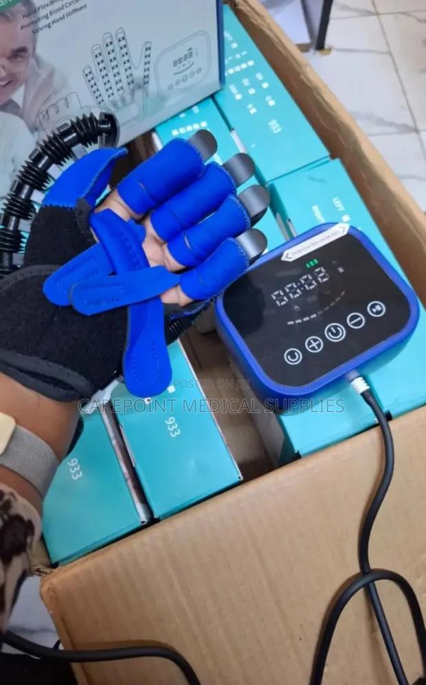 Single Hand Robot Hand Trainer - main view