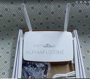 Sailsky 4g Lte Wireless Router 300mbps With Simcard Slot - thumbnail 2