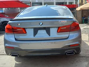 BMW 530i 2018 Gray