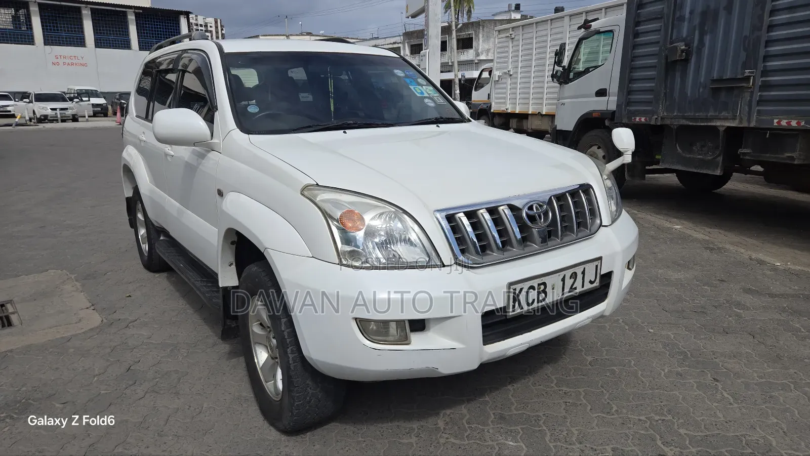 Toyota Land Cruiser Prado 2008 White