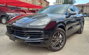 Porsche Cayenne 2018 Black