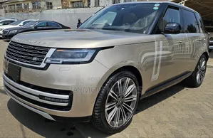 Land Rover Range Rover Vogue 2023 Gold