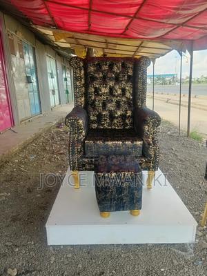 Pedicure Seat, Black With a Blend of Gold M - thumbnail 2