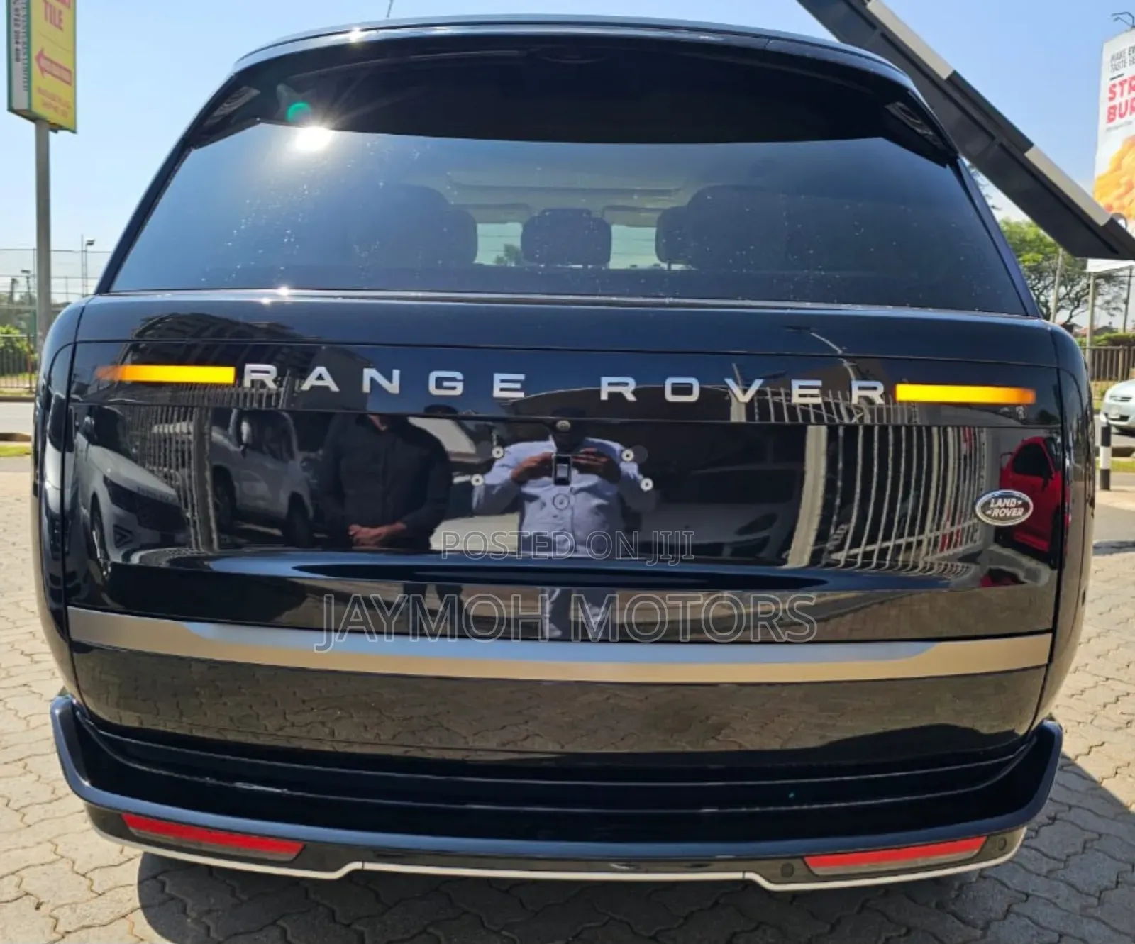Land Rover Range Rover Vogue 2023 Black