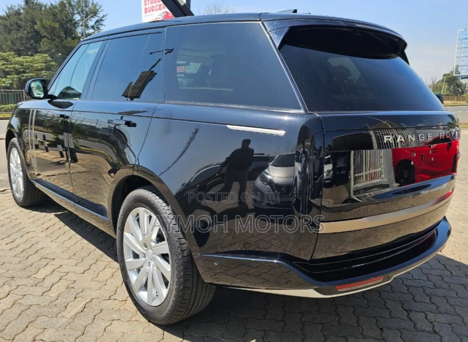 Land Rover Range Rover Vogue 2023 Black