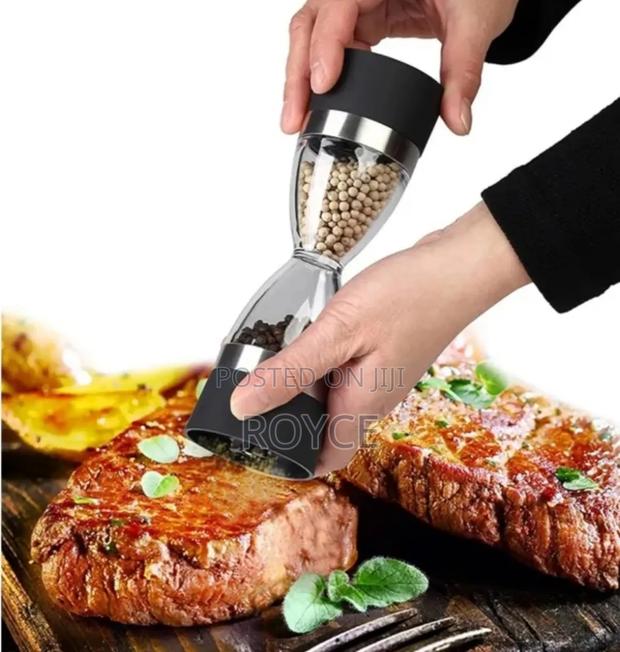 Hour Glass Pepper Grinder - thumbnail 3