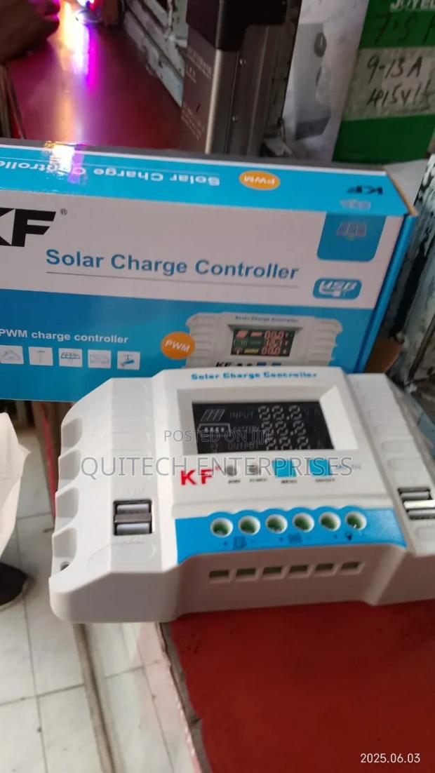 Affordable Solar Charge Controller/ 20a Charger Controller - thumbnail 3
