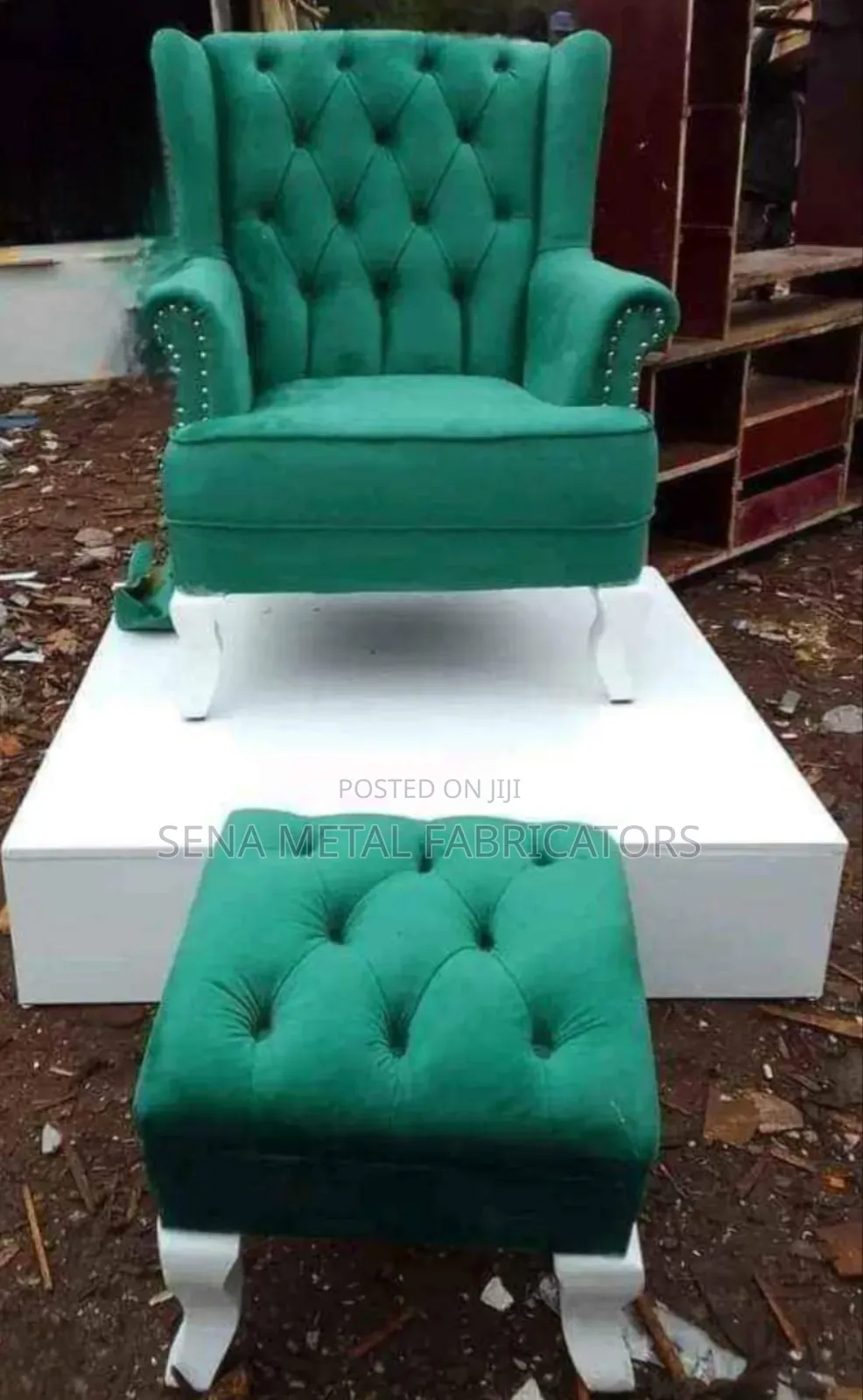 King-Size Set of Puff, Velvet Upholstery