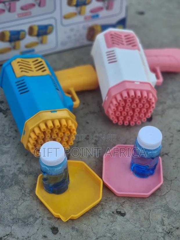 Blue and Pink 2 in 1 Bubbles Guns for Kids - thumbnail 3